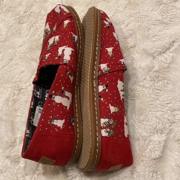 TOMS Christmas espadrilles, red with white snowman and snowflakes size 9.5 - Picture 5 of 8